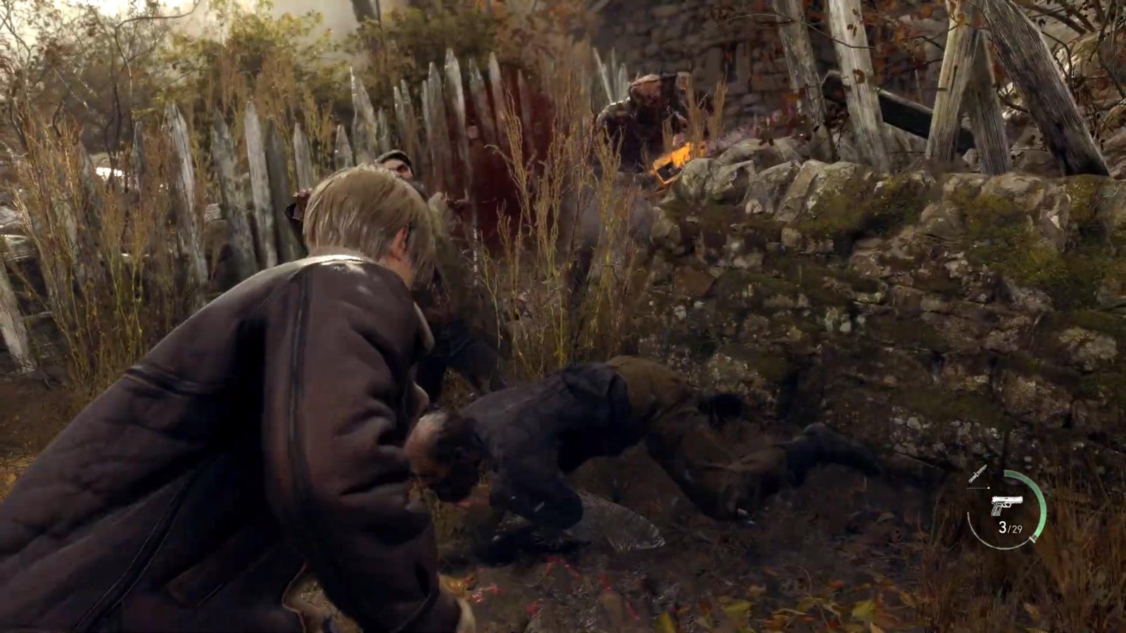 《生化危机4:重制版》Demo实机演示 里昂大战电锯人